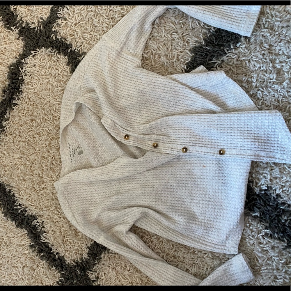 American eagle sweater button up